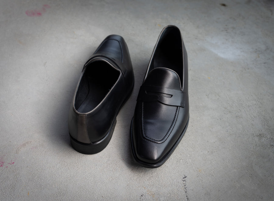 Onyx Loafers