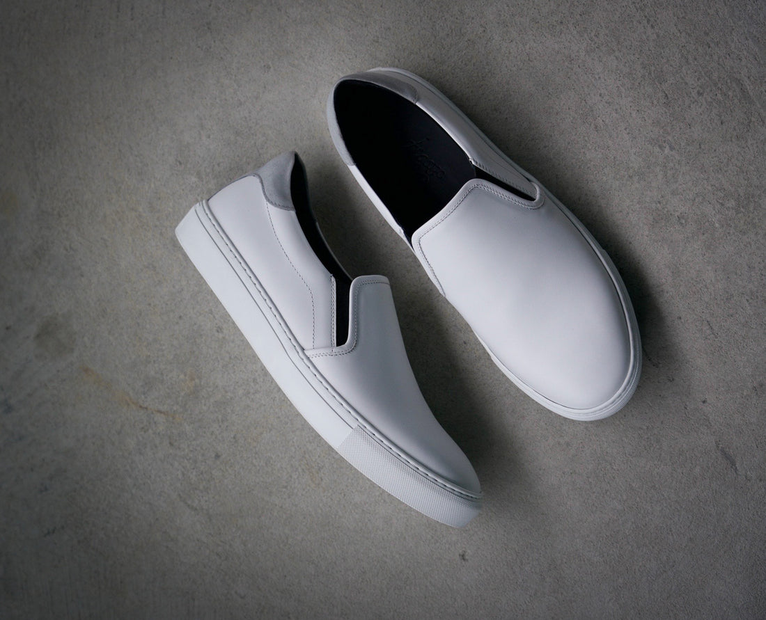 Blanc Slip Ons