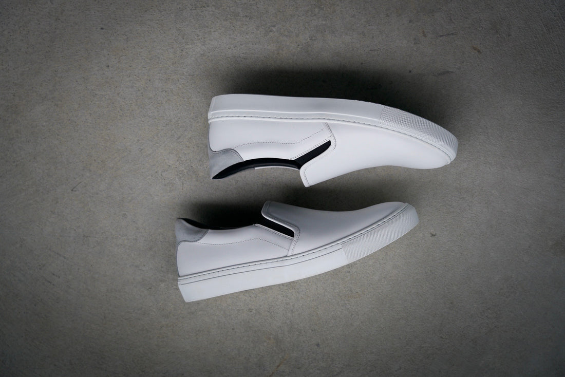 Blanc Slip Ons